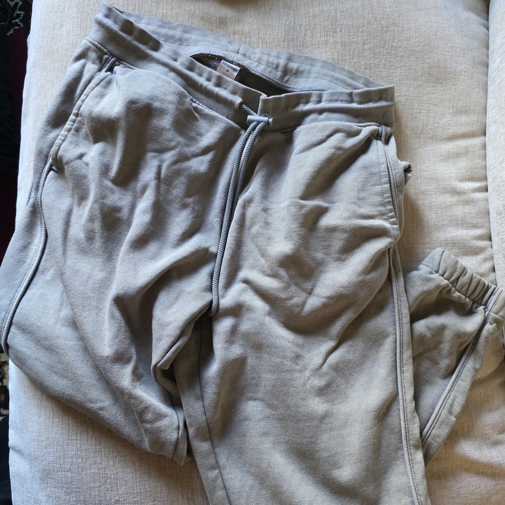 Alphalete Light Gray Drawstring Joggers